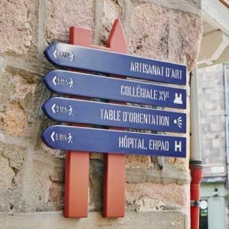 TF-Signalétique-ville-medievale-1