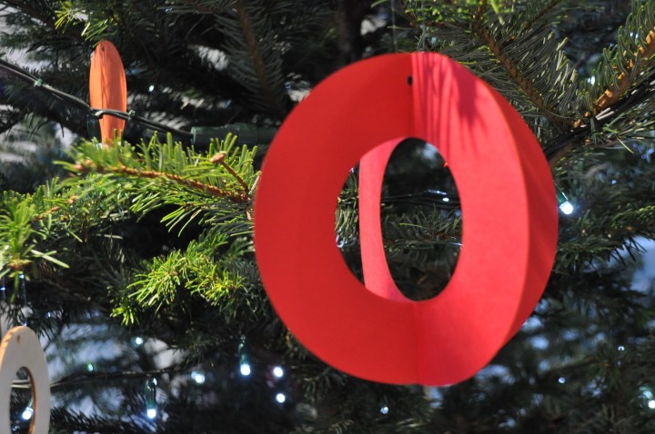 Mise aux couleurs de Noël 2015 à l’office de tourisme